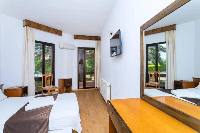 Kabasakal Hotel Çeşme Zewnętrze zdjęcie